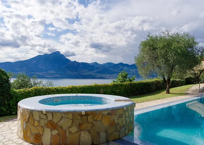 Willa Elysium Torri Del Benaco