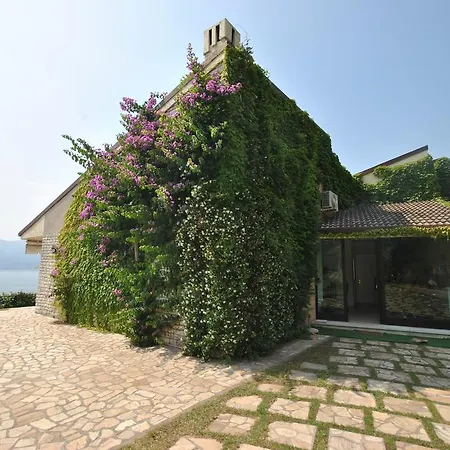 Villa Elysium Torri Del Benaco