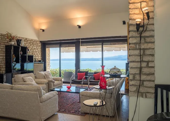 Elysium Torri Del Benaco